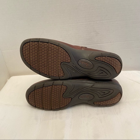 Clarks Women Sz 7.5 Chris Sydney Brown Slouch Leather Zip Ankle Booties - Picture 9 of 11
